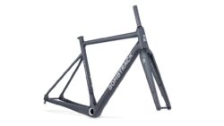 cadre gravel carbone